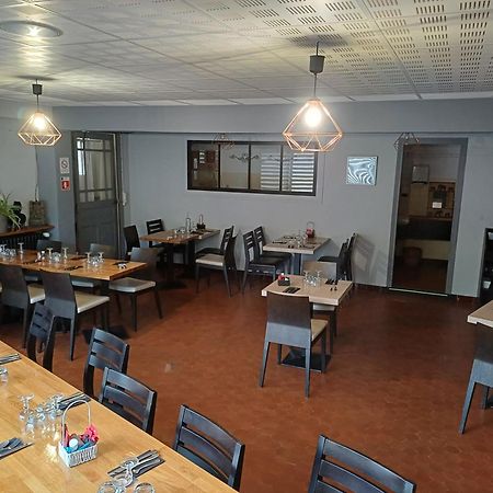 Auberge Des Platanes Villevocance Esterno foto