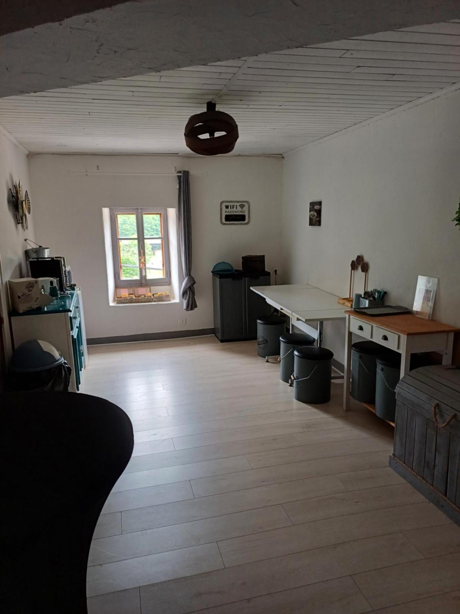 Auberge Des Platanes Villevocance Esterno foto